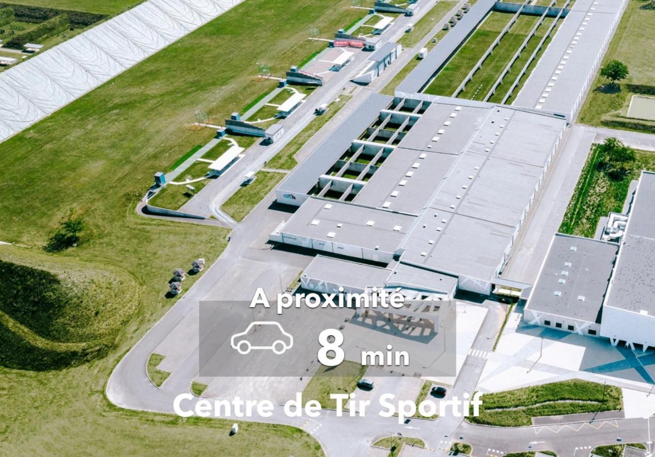 Le Boheme ⸱ Stationnement Gratuit ⸱ Fibre Déols Exterior foto